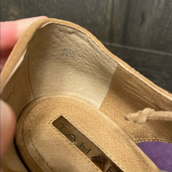 Tahari Megyn Tan Lace-Up Heels - Picture 5 of 7